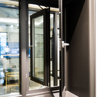 Interior Aluminium Casement Window With Stainless Steel Mesh 1.5*1.0m